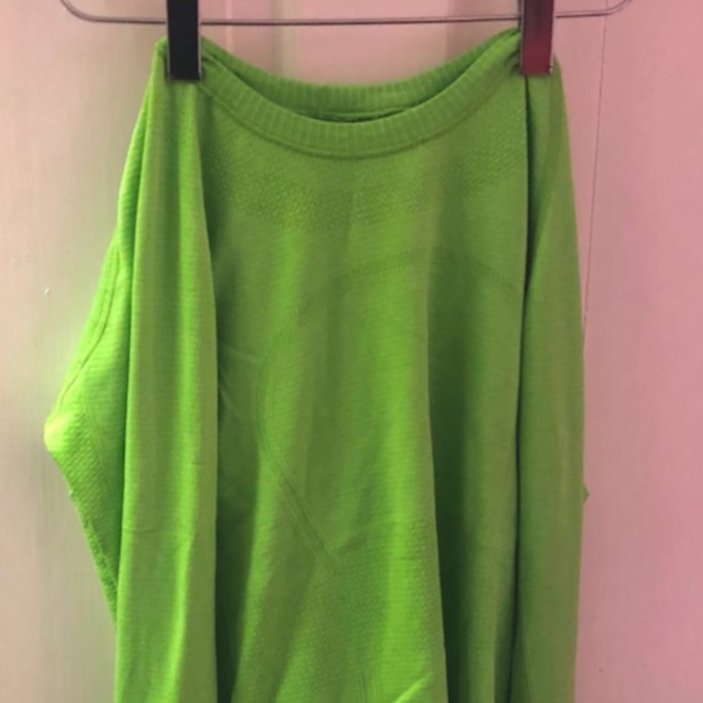 Women's Lululemon Top